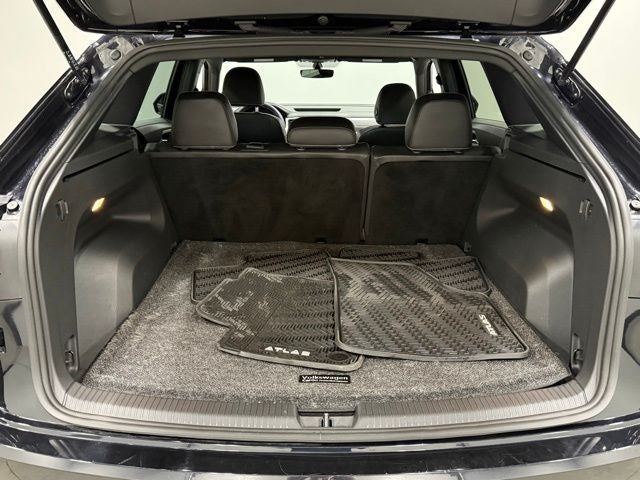 2023 Volkswagen Atlas Cross Sport 2.0T SE