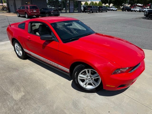 2012 Ford Mustang V6