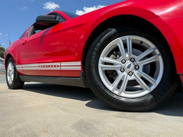 2012 Ford Mustang V6