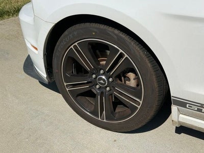 2014 Ford Mustang GT Premium