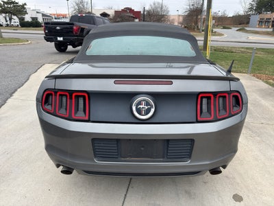 2013 Ford Mustang V6