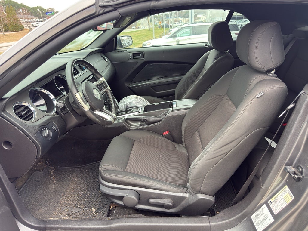 2013 Ford Mustang V6