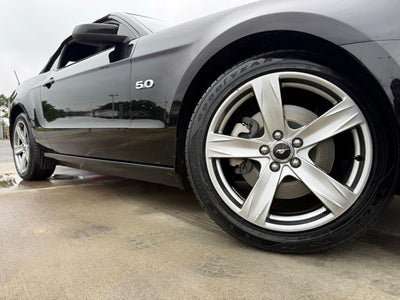 2013 Ford Mustang GT Premium