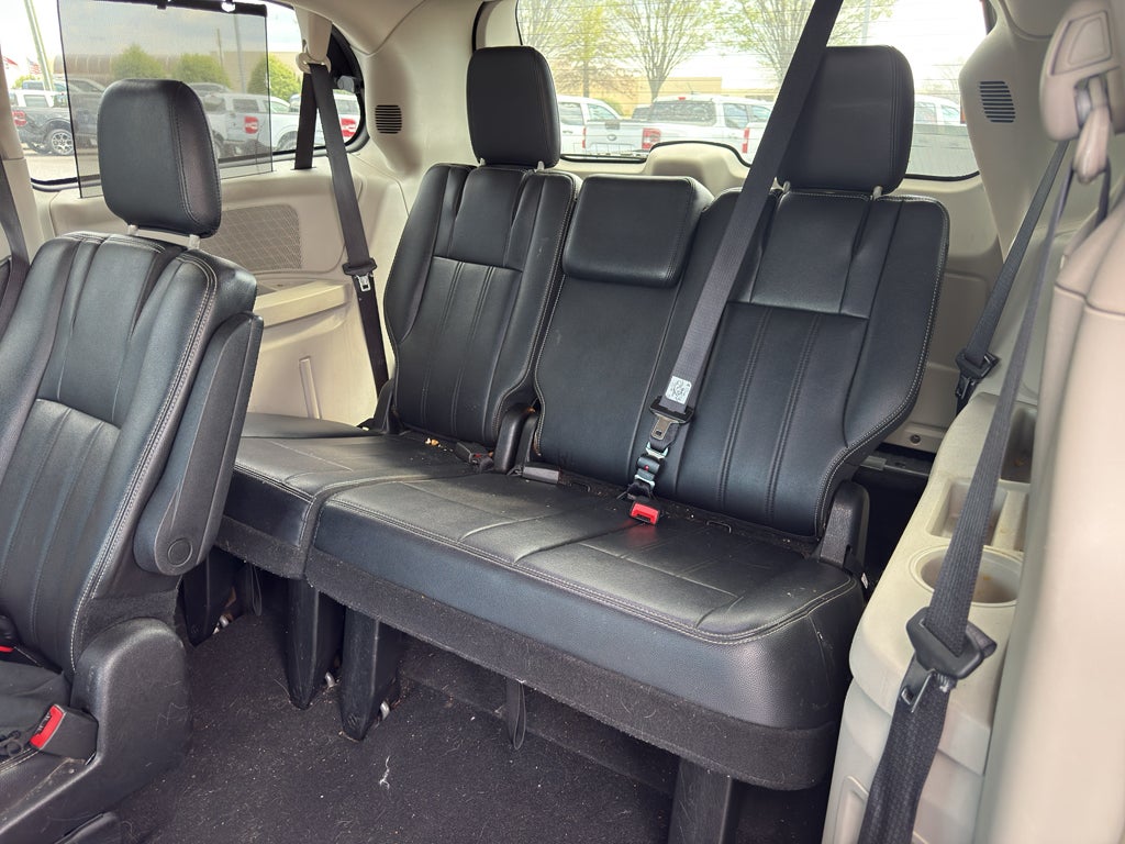 2015 Chrysler Town & Country Touring