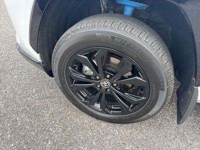 2025 Toyota RAV4 Hybrid SE