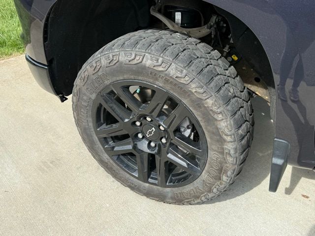 2023 Chevrolet Silverado 1500 Custom Trail Boss