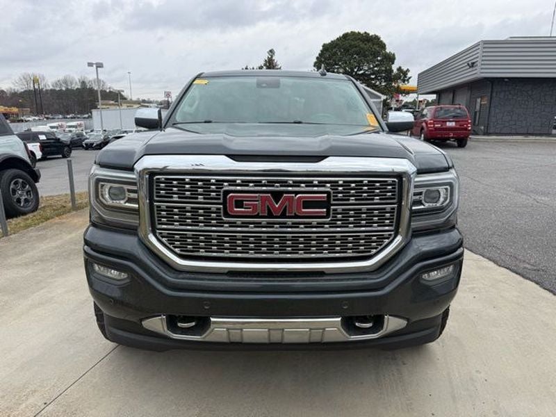 2017 GMC Sierra Denali
