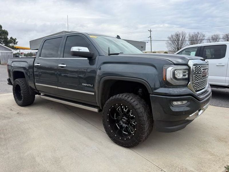 2017 GMC Sierra Denali