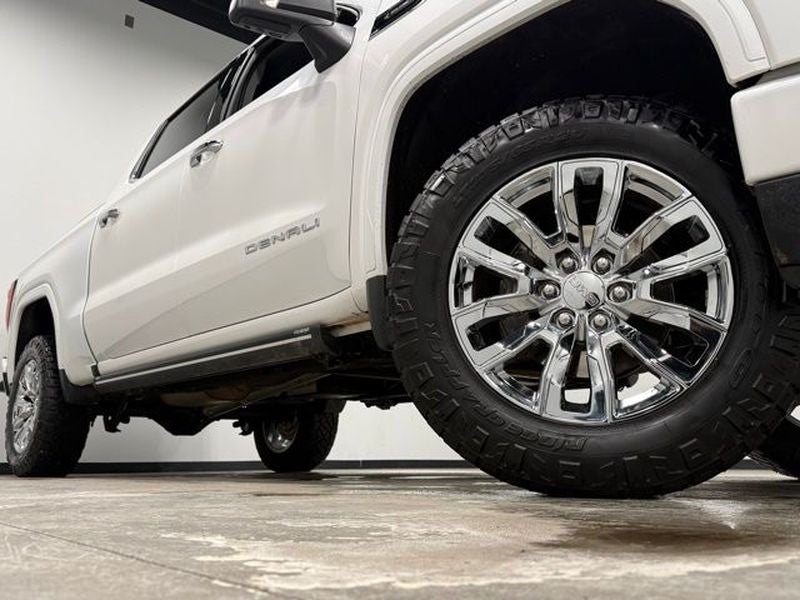 2025 GMC Sierra Denali