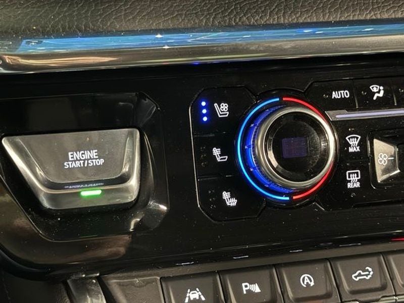 2025 GMC Sierra Denali