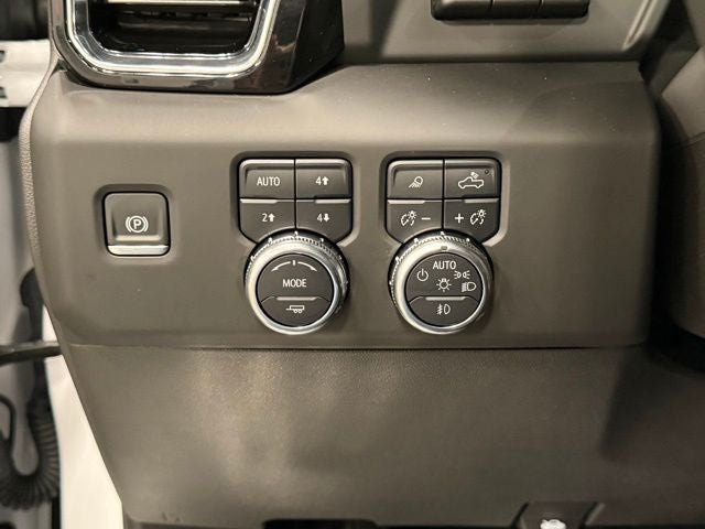 2025 GMC Sierra Denali