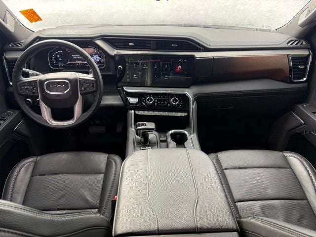 2025 GMC Sierra Denali