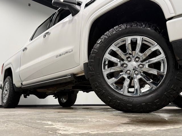 2025 GMC Sierra Denali