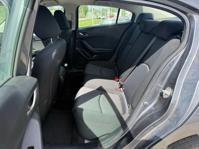 2016 Mazda Mazda3 i Sport