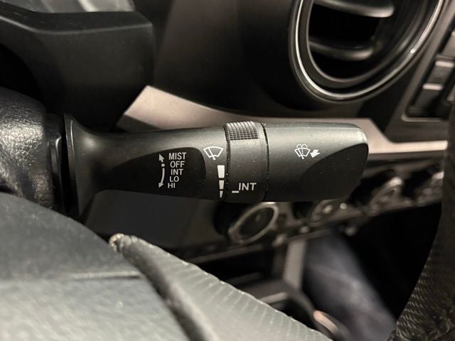 2019 Toyota Tacoma SR5 V6