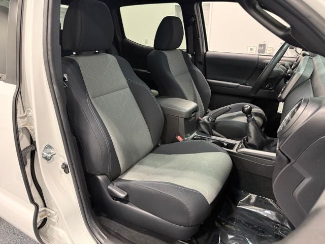2022 Toyota Tacoma TRD Sport V6