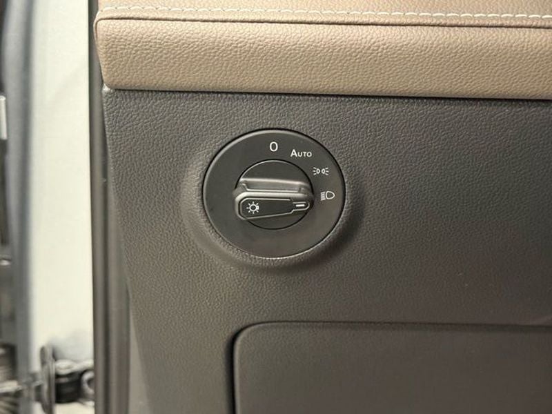 2022 Volkswagen Taos SEL