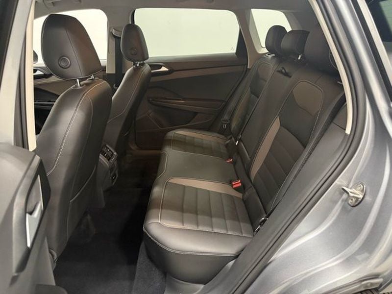 2022 Volkswagen Taos SEL