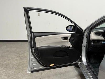 2018 Toyota Avalon Hybrid Limited