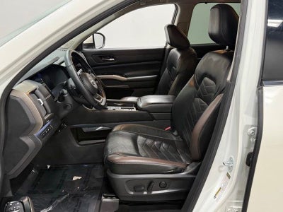 2022 Nissan Pathfinder Platinum