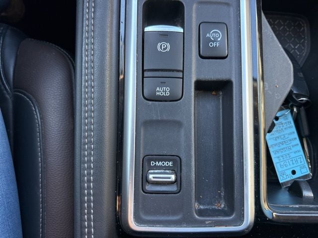 2022 Nissan Pathfinder Platinum