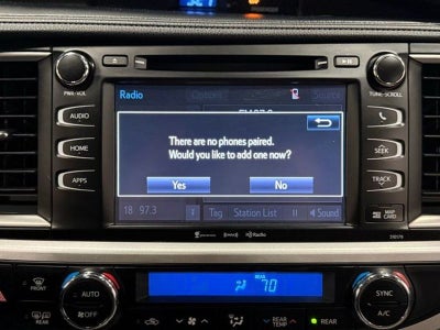 2017 Toyota Highlander SE