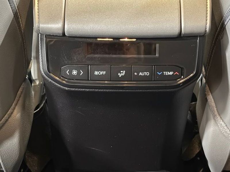 2025 Toyota Highlander Limited