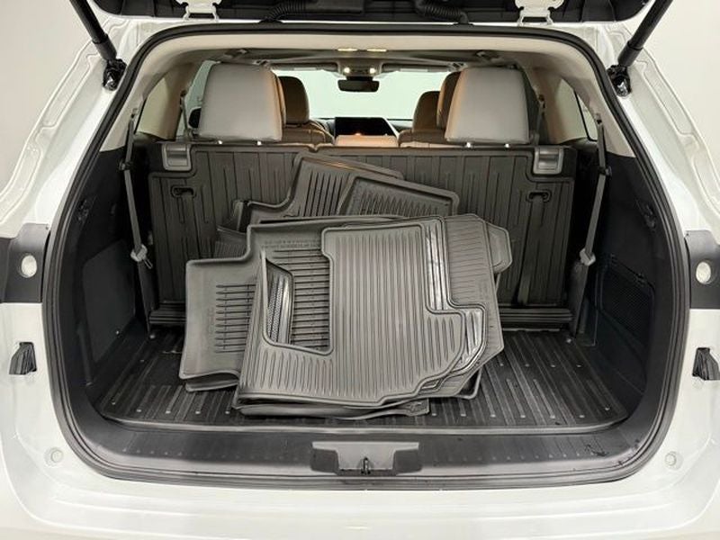 2025 Toyota Highlander Limited