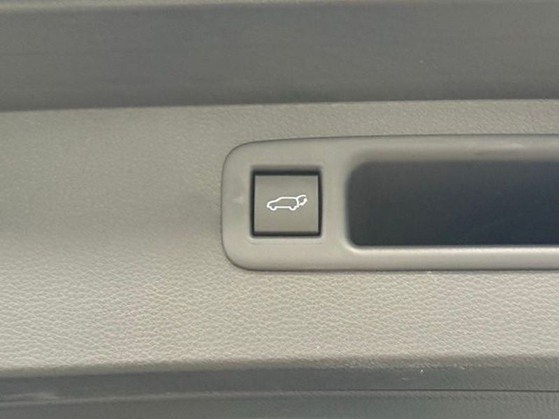 2025 Toyota Highlander Limited