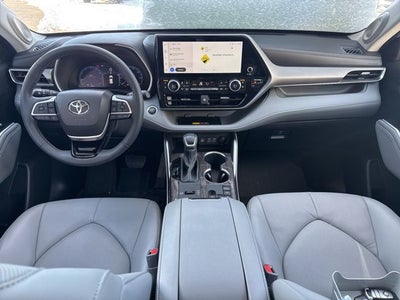 2025 Toyota Highlander Limited
