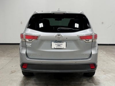 2016 Toyota Highlander Limited Platinum V6