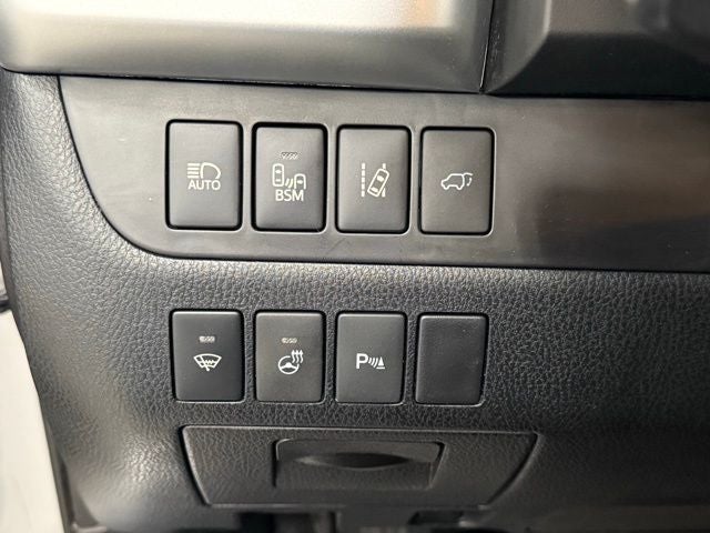 2016 Toyota Highlander Limited Platinum V6