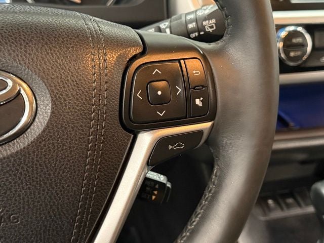 2016 Toyota Highlander Limited Platinum V6
