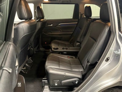 2016 Toyota Highlander Limited Platinum V6