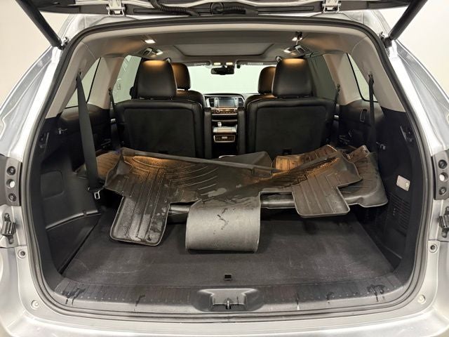 2016 Toyota Highlander Limited Platinum V6