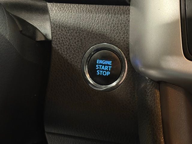 2016 Toyota Highlander Limited Platinum V6