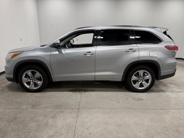 2016 Toyota Highlander Limited Platinum V6