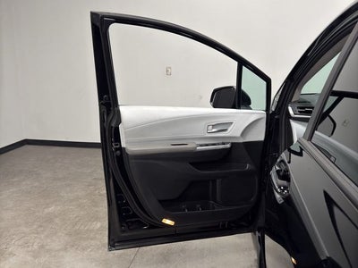 2025 Toyota Sienna XLE 8 Passenger
