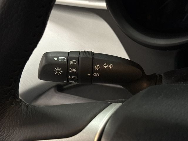 2025 Toyota Sienna XLE 8 Passenger