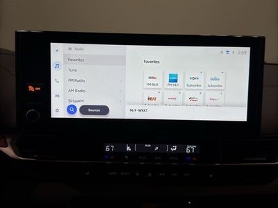 2025 Toyota Sienna XLE 8 Passenger