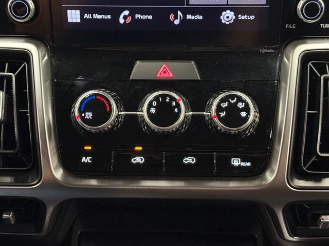 2022 Kia Sorento LX