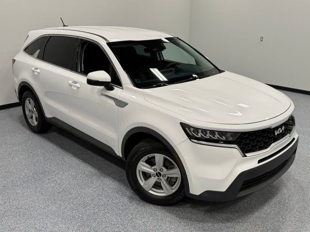 2022 Kia Sorento LX