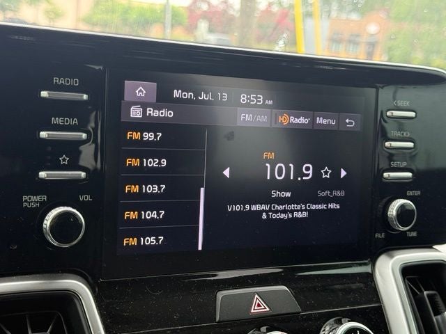 2022 Kia Sorento LX