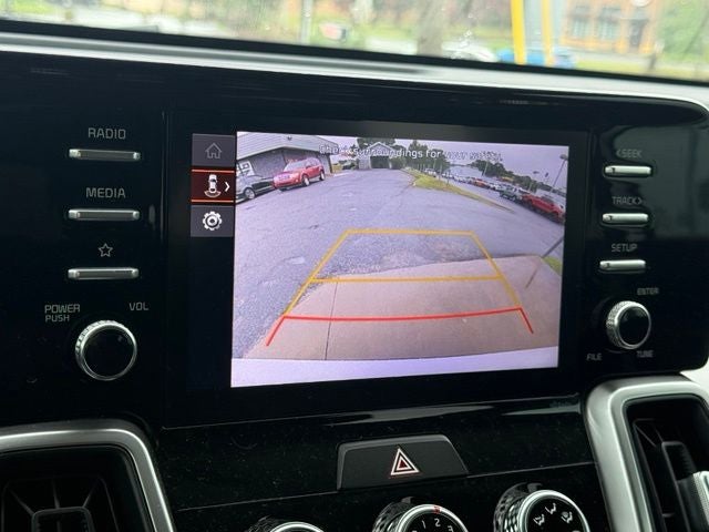 2022 Kia Sorento LX
