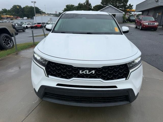 2022 Kia Sorento LX