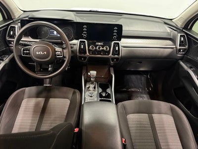 2022 Kia Sorento LX