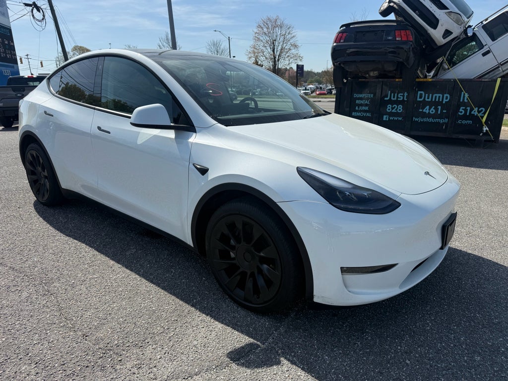 2023 Tesla Model Y Long Range