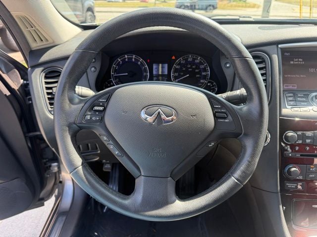 2016 INFINITI QX50 Base