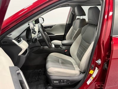 2019 Toyota RAV4 XLE Premium