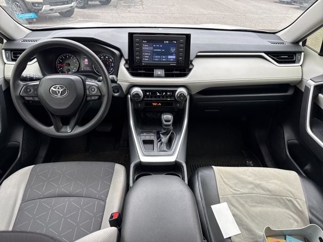 2020 Toyota RAV4 XLE